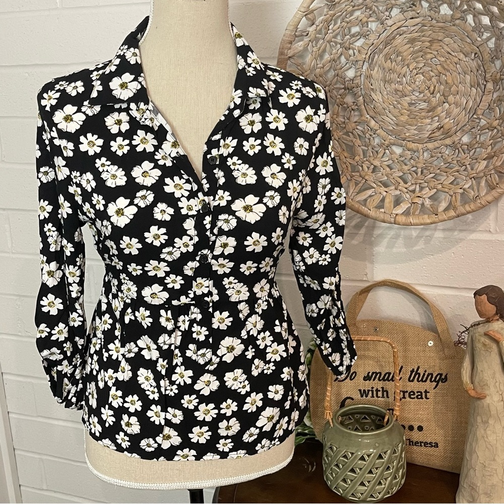 No Boundries Floral Women’s Blouse Size Small